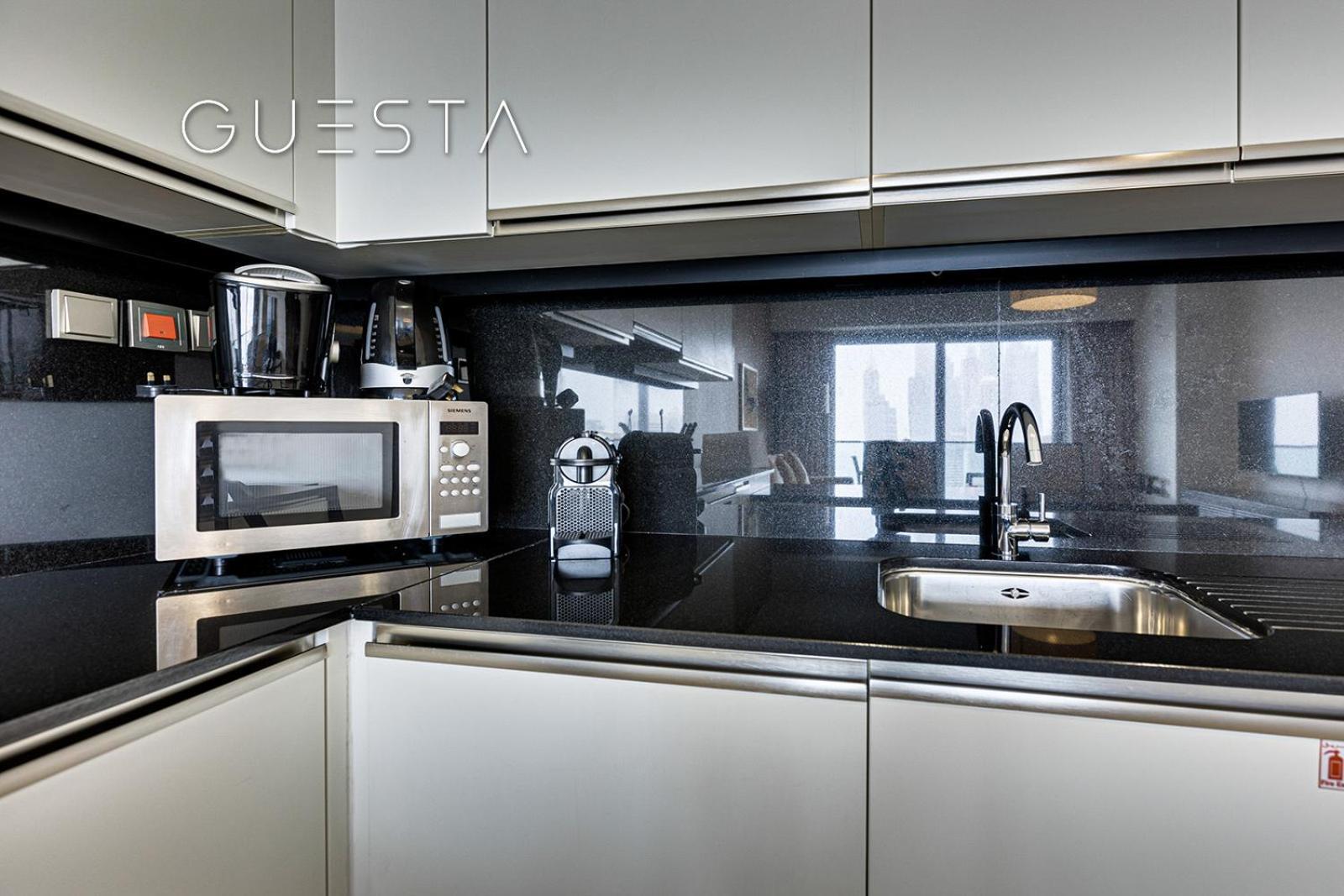 Marina Mall Apartments, Marina Апартаменти Дубай