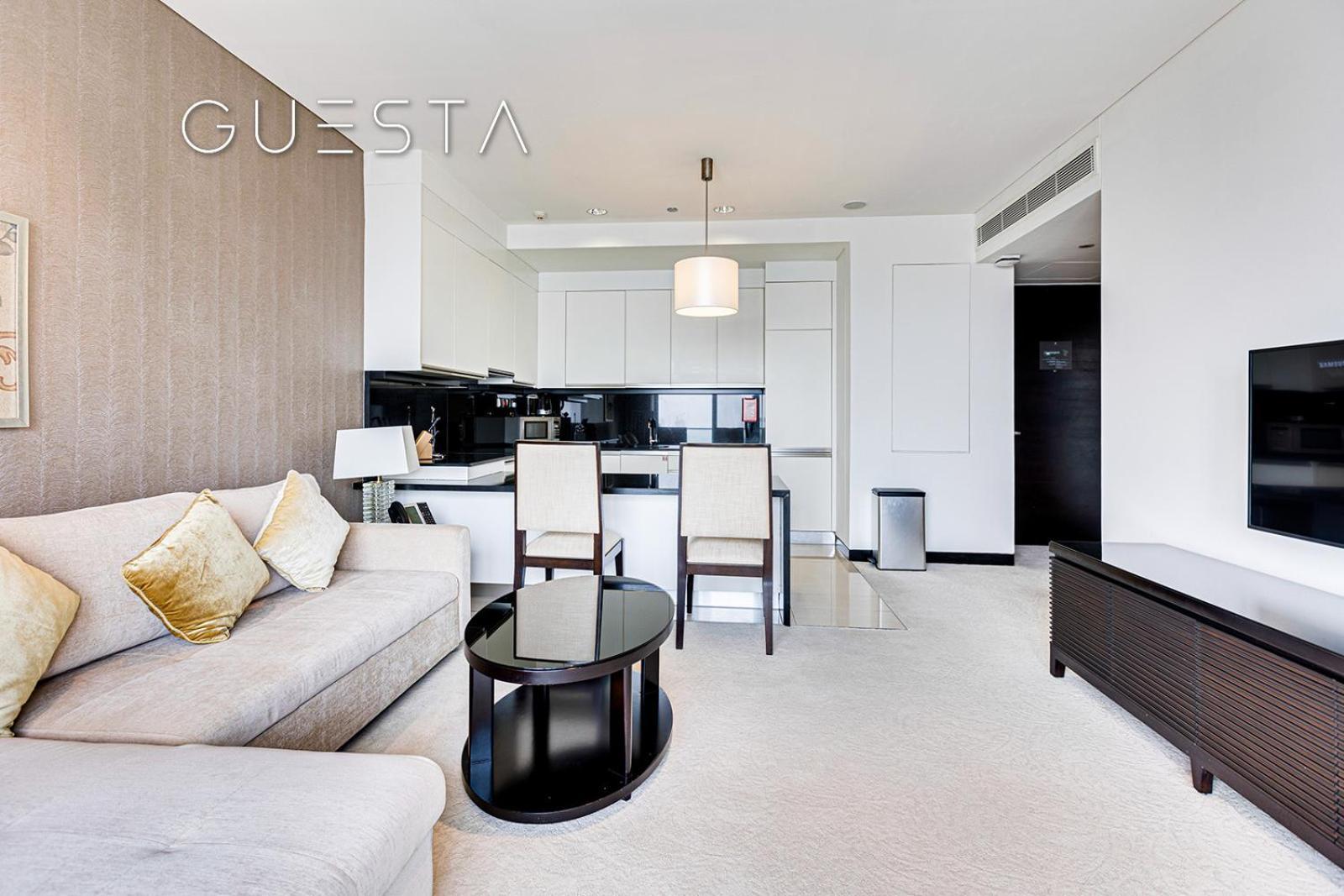 Апартаменти Marina Mall Apartments, Marina